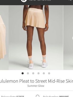 lululemon pleat to Street Mini Skirt in Summer Glow (small flaw) size 8